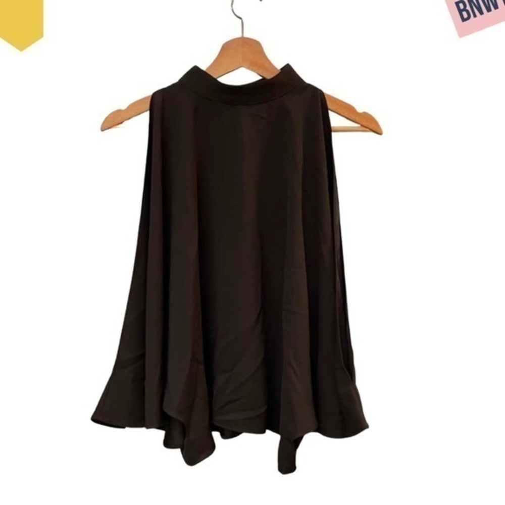 Finders Keepers Womens Size XS Short Sleeve Black Cape Style Top